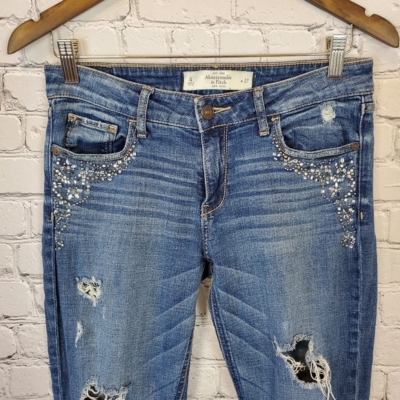 ABERCROMBIE & Fitch Distressed Denim Skinny Jeans - Picture 2 of 6